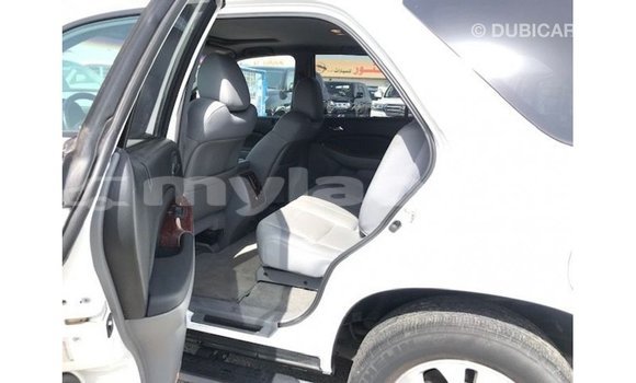 Acheter Import Voiture Acura MDX Blanc à Import - Dubai, Attapeu Province Acheter Import Voiture Acura MDX Blanc à Import - Dubai, Attapeu Province