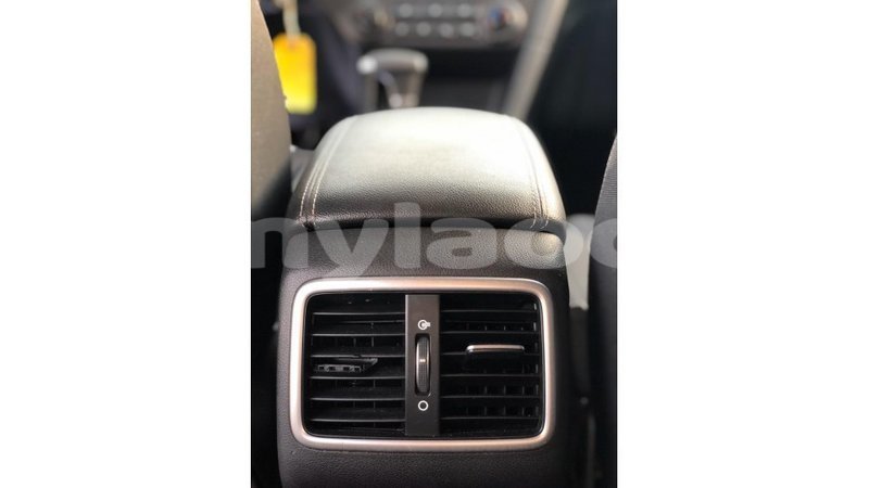 Big with watermark kia sportage attapeu province import dubai 3978