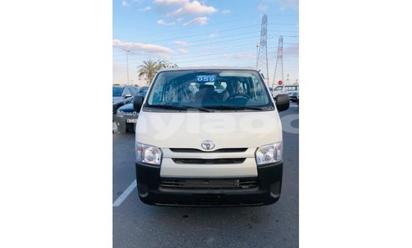 Buy Import Toyota Hiace White Car in Import - Dubai in Attapeu Province Buy Import Toyota Hiace White Car in Import - Dubai in Attapeu Province