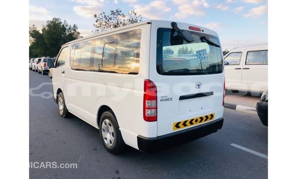 Buy Import Toyota Hiace White Car in Import - Dubai in Attapeu Province Buy Import Toyota Hiace White Car in Import - Dubai in Attapeu Province