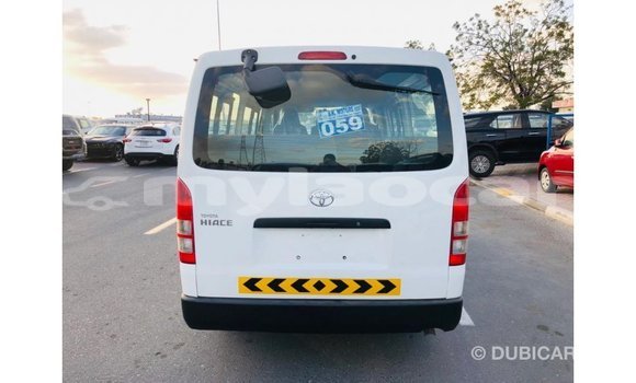 Buy Import Toyota Hiace White Car in Import - Dubai in Attapeu Province Buy Import Toyota Hiace White Car in Import - Dubai in Attapeu Province