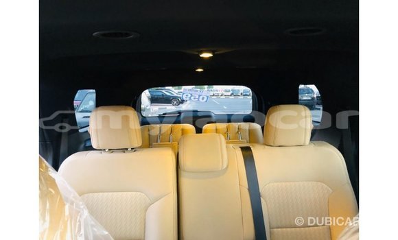 Buy Import Ford Explorer Red Car in Import - Dubai in Attapeu Province Buy Import Ford Explorer Red Car in Import - Dubai in Attapeu Province