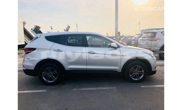 Buy Import Hyundai Santa Fe Other Car in Import - Dubai in Attapeu Province Buy Import Hyundai Santa Fe Other Car in Import - Dubai in Attapeu Province