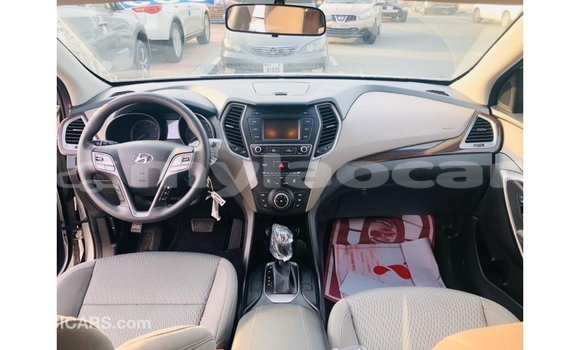 Buy Import Hyundai Santa Fe Other Car in Import - Dubai in Attapeu Province Buy Import Hyundai Santa Fe Other Car in Import - Dubai in Attapeu Province