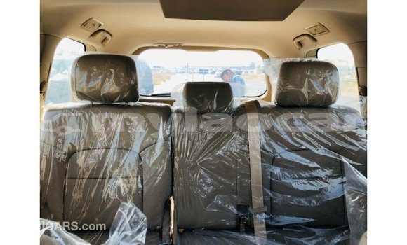 Buy Import Toyota Land Cruiser White Car in Import - Dubai in Attapeu Province Buy Import Toyota Land Cruiser White Car in Import - Dubai in Attapeu Province