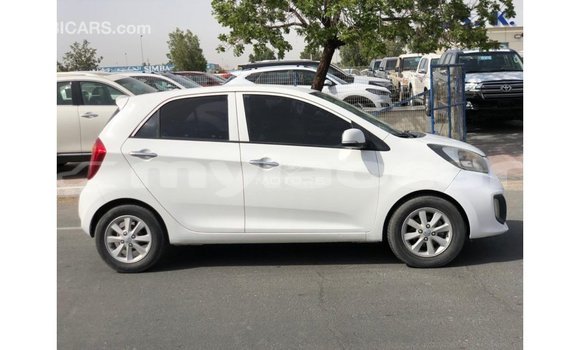 Buy Import Kia Picanto White Car in Import - Dubai in Attapeu Province Buy Import Kia Picanto White Car in Import - Dubai in Attapeu Province