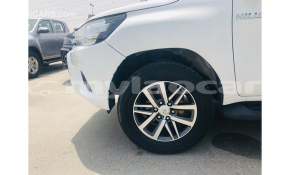 Buy Import Toyota Hilux White Car in Import - Dubai in Attapeu Province Buy Import Toyota Hilux White Car in Import - Dubai in Attapeu Province