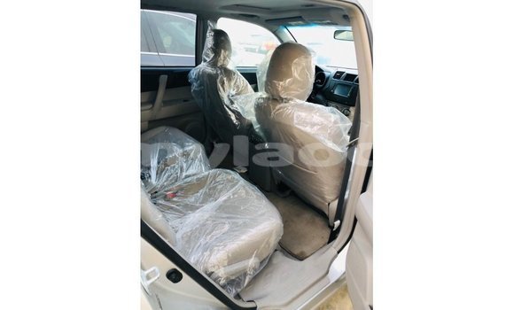Buy Import Toyota Highlander Other Car in Import - Dubai in Attapeu Province Buy Import Toyota Highlander Other Car in Import - Dubai in Attapeu Province