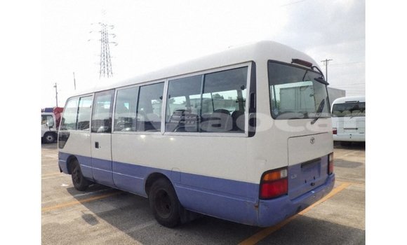 Buy Import Toyota Coaster White Car in Import - Dubai in Attapeu Province Buy Import Toyota Coaster White Car in Import - Dubai in Attapeu Province
