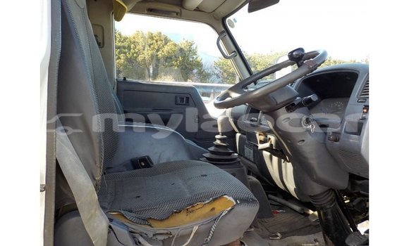 Buy Import Toyota Dyna White Car in Import - Dubai in Attapeu Province Buy Import Toyota Dyna White Car in Import - Dubai in Attapeu Province