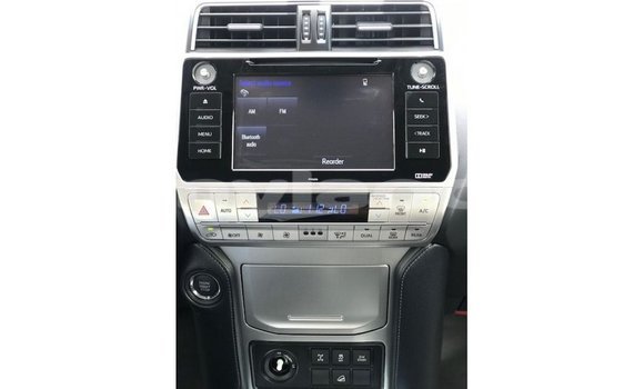 Acheter Import Voiture Toyota Prado Noir à Import - Dubai, Attapeu Province Acheter Import Voiture Toyota Prado Noir à Import - Dubai, Attapeu Province