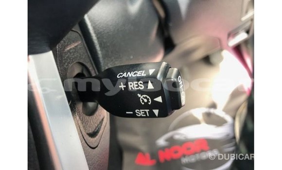 Acheter Import Voiture Toyota Fortuner Blanc à Import - Dubai, Attapeu Province Acheter Import Voiture Toyota Fortuner Blanc à Import - Dubai, Attapeu Province