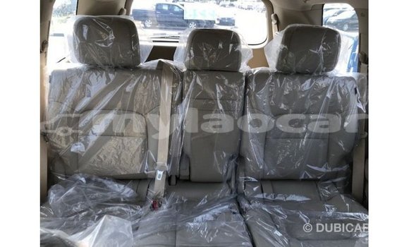 Buy Import Toyota Land Cruiser Black Car in Import - Dubai in Attapeu Province Buy Import Toyota Land Cruiser Black Car in Import - Dubai in Attapeu Province