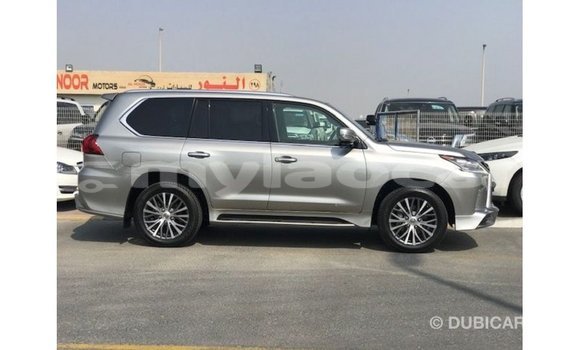Acheter Import Voiture Lexus LX Autre à Import - Dubai, Attapeu Province Acheter Import Voiture Lexus LX Autre à Import - Dubai, Attapeu Province