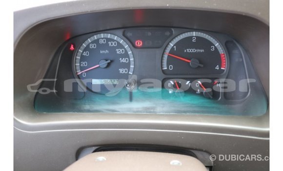 Buy Import Mitsubishi L400 White Truck in Import - Dubai in Attapeu Province