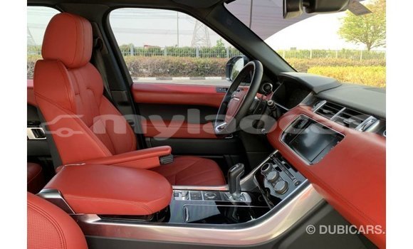 Buy Import Land Rover Range Rover White Car in Import - Dubai in Attapeu Province Buy Import Land Rover Range Rover White Car in Import - Dubai in Attapeu Province