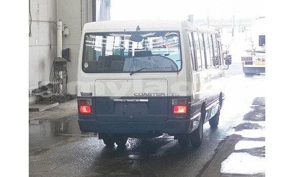Buy Import Toyota Coaster White Car in Import - Dubai in Attapeu Province Buy Import Toyota Coaster White Car in Import - Dubai in Attapeu Province