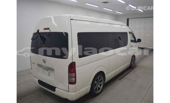 Buy Import Toyota Hiace White Car in Import - Dubai in Attapeu Province Buy Import Toyota Hiace White Car in Import - Dubai in Attapeu Province