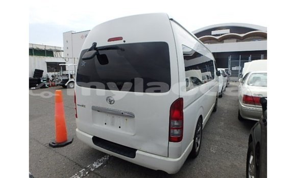 Buy Import Toyota Hiace White Car in Import - Dubai in Attapeu Province Buy Import Toyota Hiace White Car in Import - Dubai in Attapeu Province