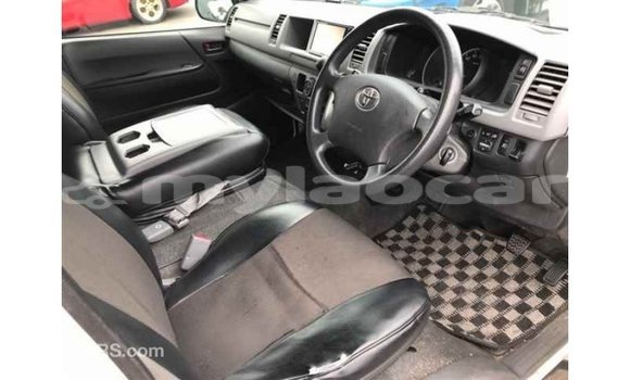 Buy Import Toyota Hiace White Car in Import - Dubai in Attapeu Province Buy Import Toyota Hiace White Car in Import - Dubai in Attapeu Province