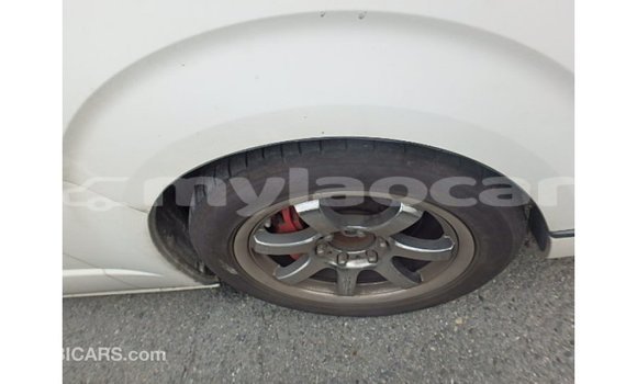 Buy Import Toyota Hiace White Car in Import - Dubai in Attapeu Province Buy Import Toyota Hiace White Car in Import - Dubai in Attapeu Province