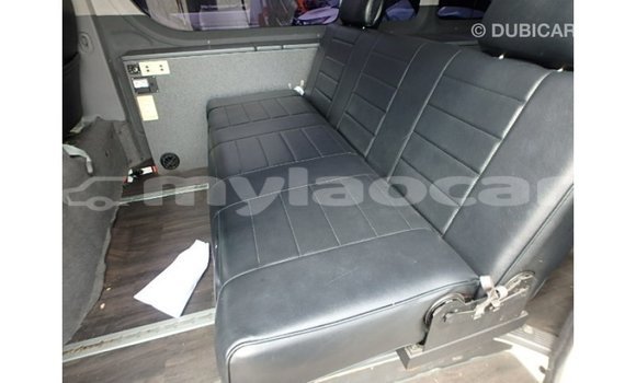 Buy Import Toyota Hiace White Car in Import - Dubai in Attapeu Province Buy Import Toyota Hiace White Car in Import - Dubai in Attapeu Province