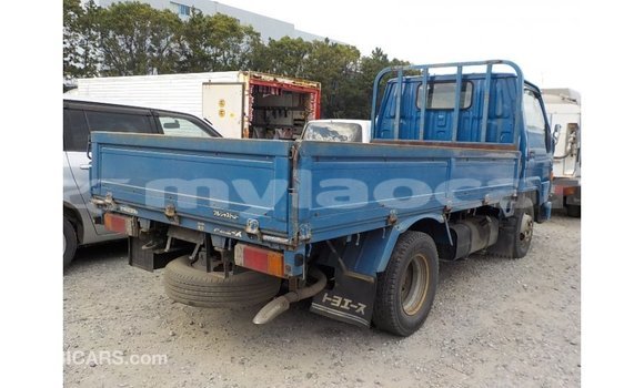 Buy Import Toyota Dyna Blue Car in Import - Dubai in Attapeu Province Buy Import Toyota Dyna Blue Car in Import - Dubai in Attapeu Province
