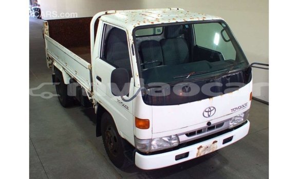 Buy Import Toyota Dyna White Car in Import - Dubai in Attapeu Province Buy Import Toyota Dyna White Car in Import - Dubai in Attapeu Province
