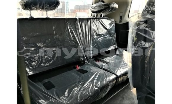 Buy Import Toyota Land Cruiser White Car in Import - Dubai in Attapeu Province Buy Import Toyota Land Cruiser White Car in Import - Dubai in Attapeu Province