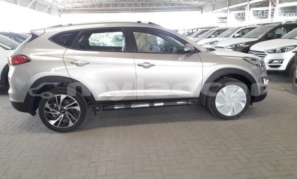 Buy Import Hyundai Tucson Other Car in Import - Dubai in Attapeu Province Buy Import Hyundai Tucson Other Car in Import - Dubai in Attapeu Province
