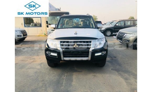 Buy Import Mitsubishi Pajero Black Car in Import - Dubai in Attapeu Province