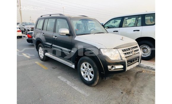 Buy Import Mitsubishi Pajero Black Car in Import - Dubai in Attapeu Province Buy Import Mitsubishi Pajero Black Car in Import - Dubai in Attapeu Province