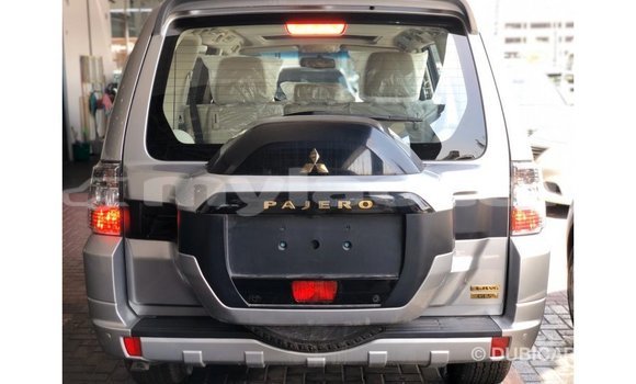 Buy Import Mitsubishi Pajero Other Car in Import - Dubai in Attapeu Province Buy Import Mitsubishi Pajero Other Car in Import - Dubai in Attapeu Province
