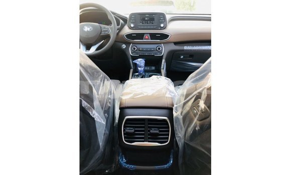 Buy Import Hyundai Santa Fe White Car in Import - Dubai in Attapeu Province Buy Import Hyundai Santa Fe White Car in Import - Dubai in Attapeu Province