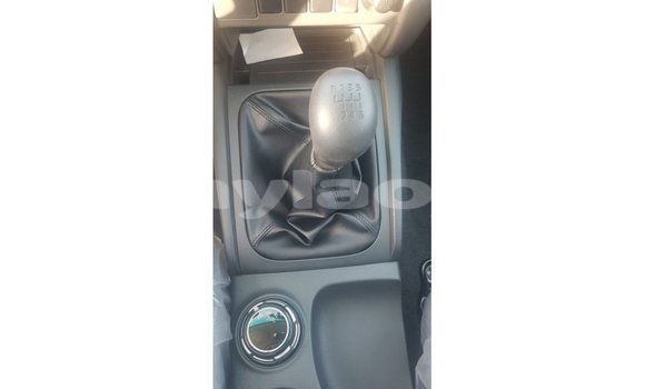 Buy Import Mitsubishi L200 White Car in Import - Dubai in Attapeu Province Buy Import Mitsubishi L200 White Car in Import - Dubai in Attapeu Province