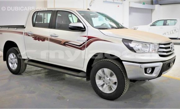 Buy Import Toyota Hilux White Car in Import - Dubai in Attapeu Province Buy Import Toyota Hilux White Car in Import - Dubai in Attapeu Province