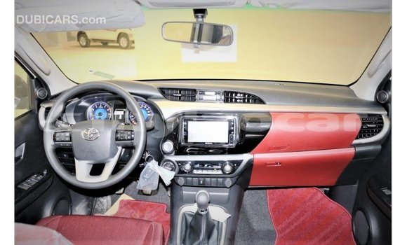 Buy Import Toyota Hilux White Car in Import - Dubai in Attapeu Province Buy Import Toyota Hilux White Car in Import - Dubai in Attapeu Province