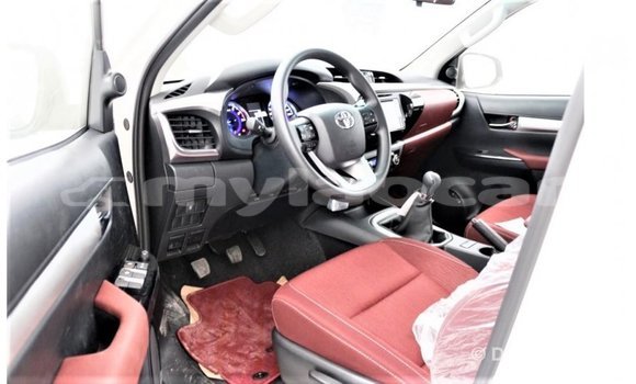 Buy Import Toyota Hilux White Car in Import - Dubai in Attapeu Province Buy Import Toyota Hilux White Car in Import - Dubai in Attapeu Province