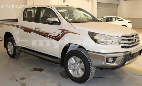 Buy Import Toyota Hilux White Car in Import - Dubai in Attapeu Province Buy Import Toyota Hilux White Car in Import - Dubai in Attapeu Province