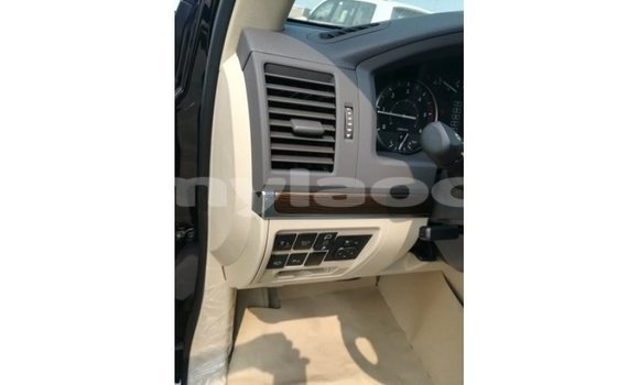 Buy Import Toyota Land Cruiser Black Car in Import - Dubai in Attapeu Province Buy Import Toyota Land Cruiser Black Car in Import - Dubai in Attapeu Province