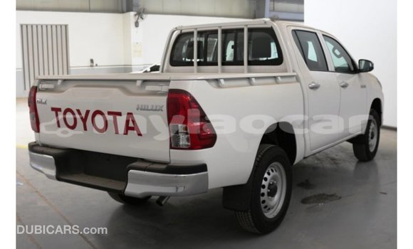 Buy Import Toyota Hilux White Car in Import - Dubai in Attapeu Province Buy Import Toyota Hilux White Car in Import - Dubai in Attapeu Province
