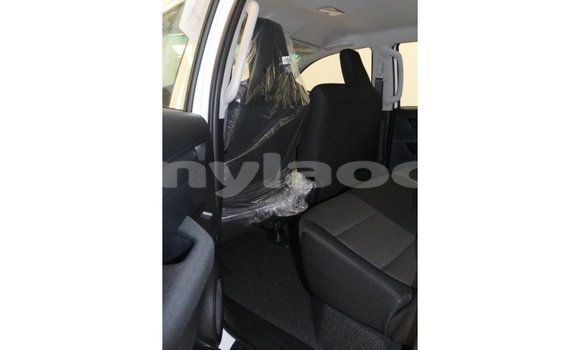 Buy Import Toyota Hilux White Car in Import - Dubai in Attapeu Province Buy Import Toyota Hilux White Car in Import - Dubai in Attapeu Province
