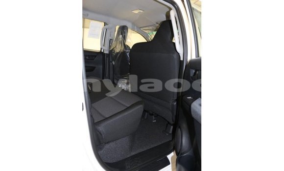 Buy Import Toyota Hilux White Car in Import - Dubai in Attapeu Province Buy Import Toyota Hilux White Car in Import - Dubai in Attapeu Province