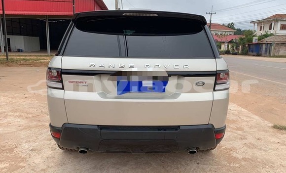 Buy Used Land Rover Range Rover Sport Silver Car in Vientiane in Vientiane Province Buy Used Land Rover Range Rover Sport Silver Car in Vientiane in Vientiane Province