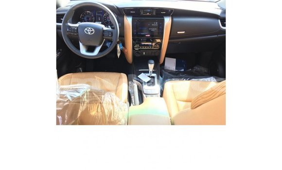 Buy Import Toyota Fortuner White Car in Import - Dubai in Attapeu Province Buy Import Toyota Fortuner White Car in Import - Dubai in Attapeu Province