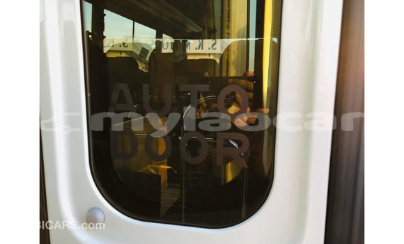Buy Import Toyota Coaster White Car in Import - Dubai in Attapeu Province Buy Import Toyota Coaster White Car in Import - Dubai in Attapeu Province