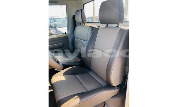 Buy Import Toyota Land Cruiser Beige Car in Import - Dubai in Attapeu Province Buy Import Toyota Land Cruiser Beige Car in Import - Dubai in Attapeu Province