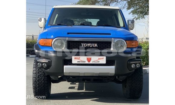 Buy Import Toyota FJ Cruiser Blue Car in Import - Dubai in Attapeu Province Buy Import Toyota FJ Cruiser Blue Car in Import - Dubai in Attapeu Province