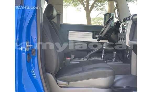 Buy Import Toyota FJ Cruiser Blue Car in Import - Dubai in Attapeu Province Buy Import Toyota FJ Cruiser Blue Car in Import - Dubai in Attapeu Province