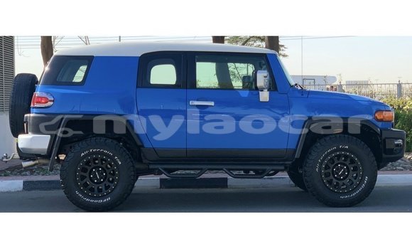 Buy Import Toyota FJ Cruiser Blue Car in Import - Dubai in Attapeu Province Buy Import Toyota FJ Cruiser Blue Car in Import - Dubai in Attapeu Province